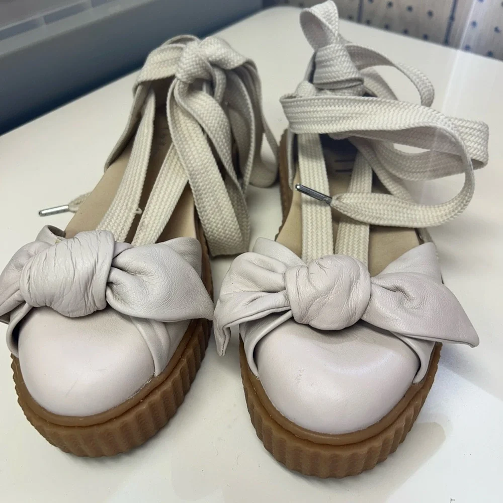 Fenty Puma Bow Sandals in Oatmeal Color